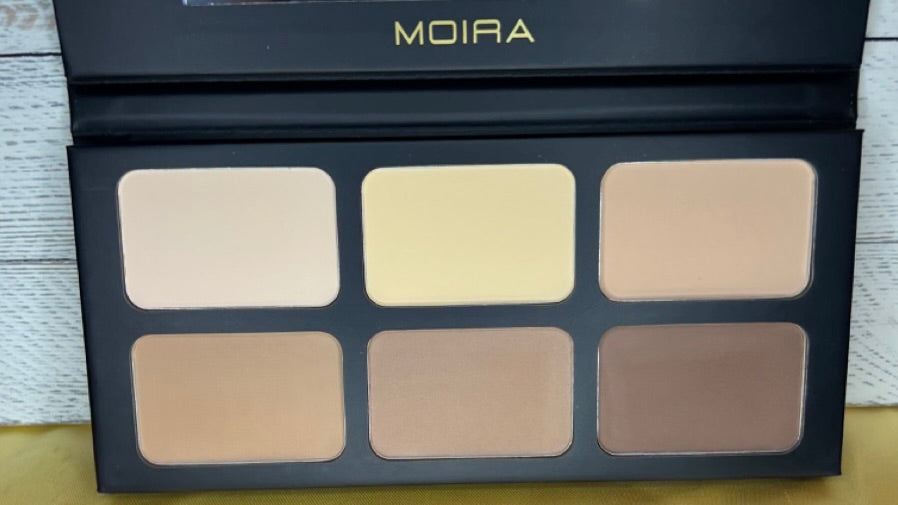 Moira Highlight & Contour